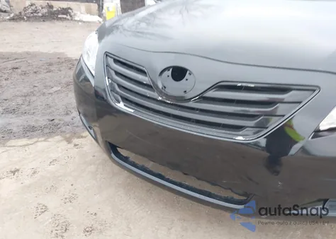 2009 Toyota Camry Le z USA, uszkodzony, nr VIN 4T4BE46K09R132161